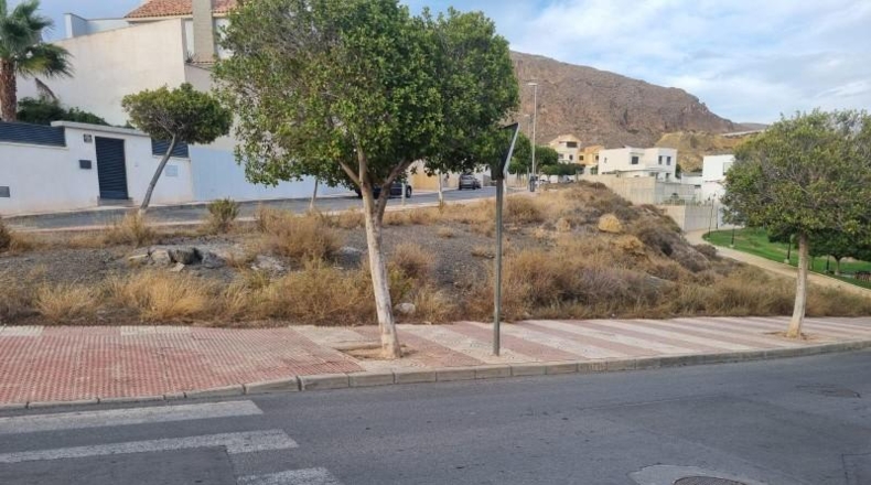 Almería - Roquetas de Mar - 454m2