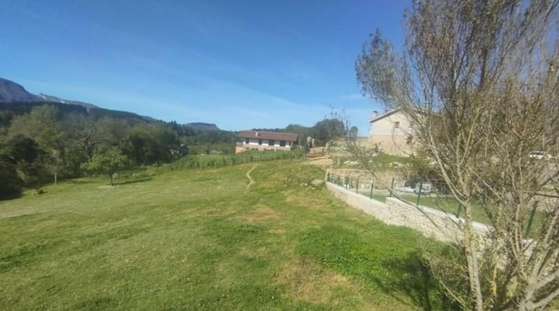 Burgos - La Mata - 1665m2
