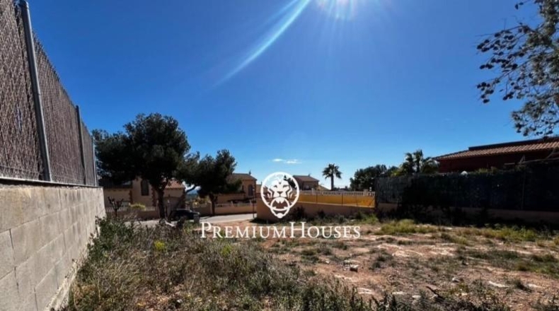 Tarragona - Roda de Berà - 586m2