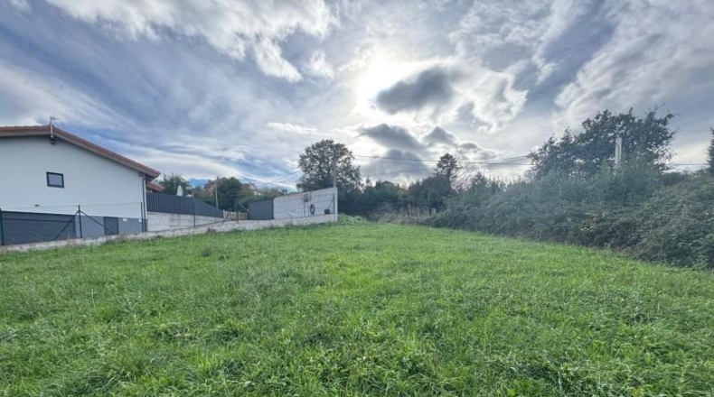 Asturias - Gijón - 2105m2