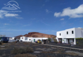 Urban land for sale on España, Tinajo, ref: TR351857 photo