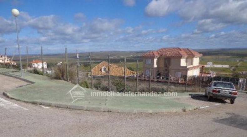 Cáceres - Sierra de Fuentes - 1000m2