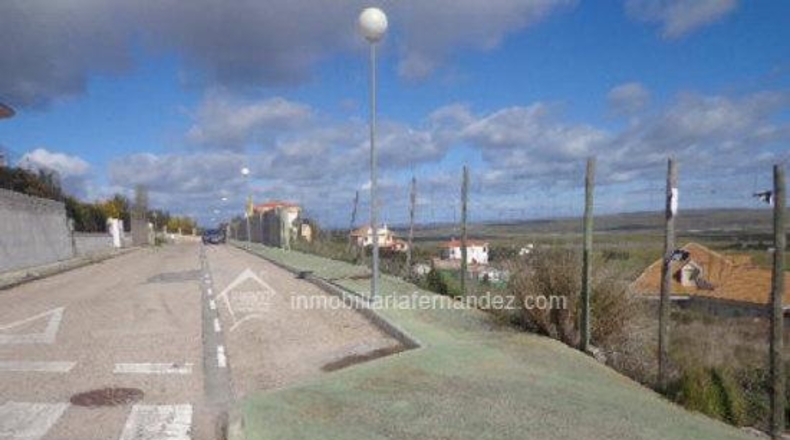 Cáceres - Sierra de Fuentes - 1000m2