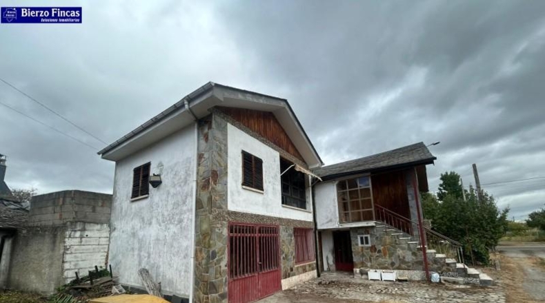 León - Carracedelo - 564m2
