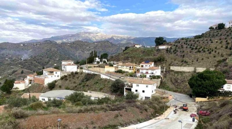 Malaga - Sayalonga - 655m2