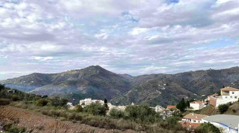 Malaga - Sayalonga - 655m2