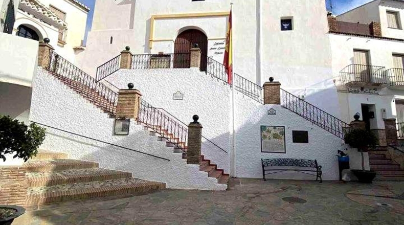 Malaga - Sayalonga - 655m2