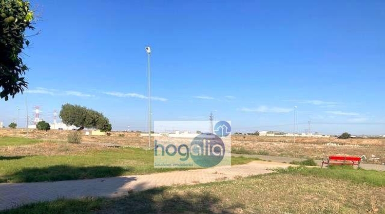 Sevilla - Alcalá de Guadaíra - 1049m2