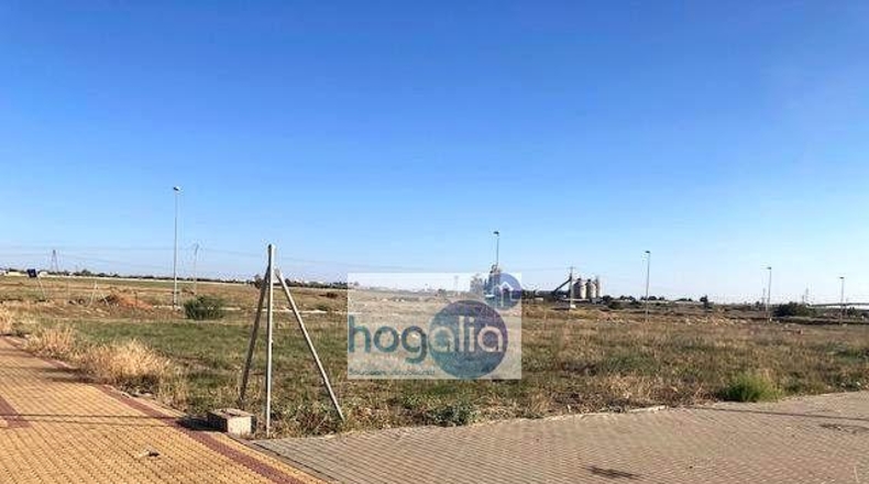 Sevilla - Alcalá de Guadaíra - 1049m2