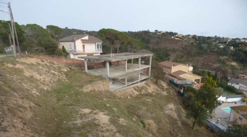 Gerona - Maçanet de la Selva - 1009m2