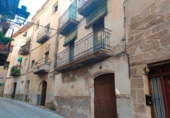 Casa de pueblo en venta en la España, Valderrobres, ref: TR300827 foto