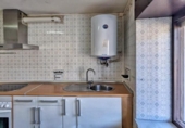 Отдельно стоящий дом с участком на продажу в городе Saro de Enmedio Фото