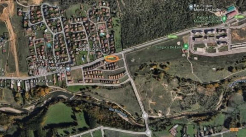 Leon - Carbajal de la Legua - 520m2