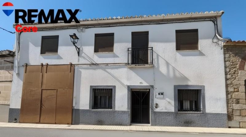 Cáceres - Valdefuentes - 245m2