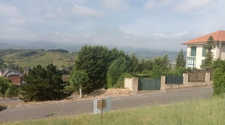 Leon - Ponferrada - 861m2