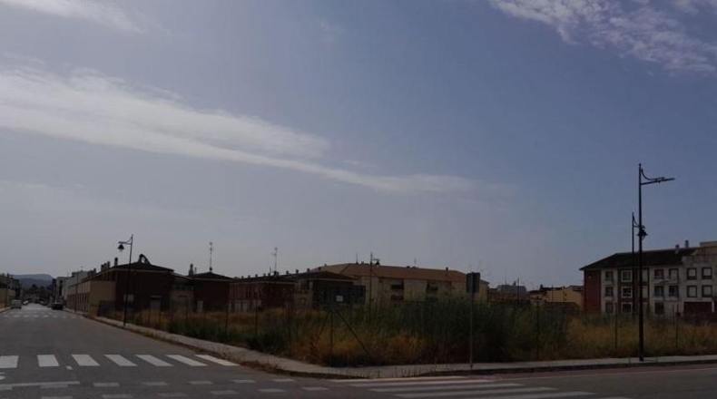 Valencia - la Pobla Llarga - 1428m2