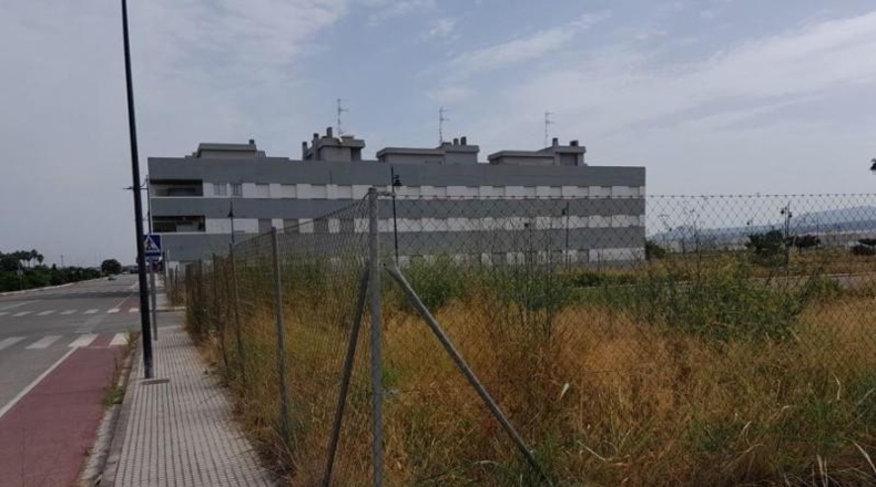 Valencia - la Pobla Llarga - 1428m2
