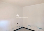 Отдельно стоящий дом с участком на продажу в городе Хаэн Фото