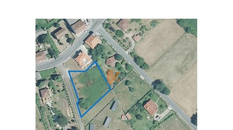 La Coruña - Авенида до Местре Мануэль Гомес Лоренсо - 1735m2