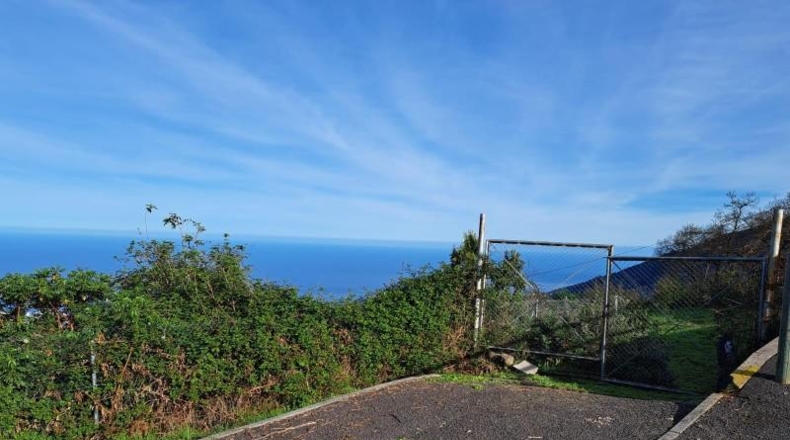 Santa Cruz de Tenerife - La Orotava - 8150m2