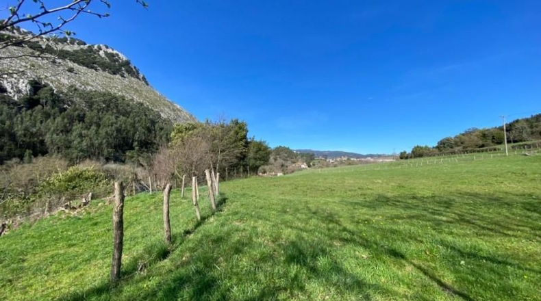 Cantabria - Castro-Urdiales - 3098m2