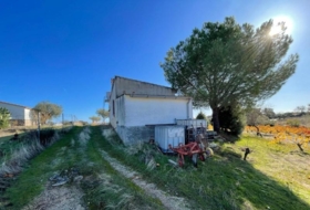 Arroyo de la Luz 6913&nbsp;m² 