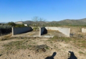 Chalet independiente con terreno en venta en la España, Ulldecona, ref: TR141560 foto