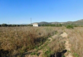 Chalet independiente con terreno en venta en la España, Ulldecona, ref: TR141560 foto