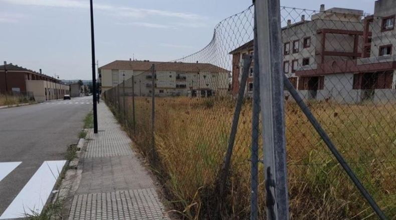 Валенсия - la Pobla Llarga - 1513m2