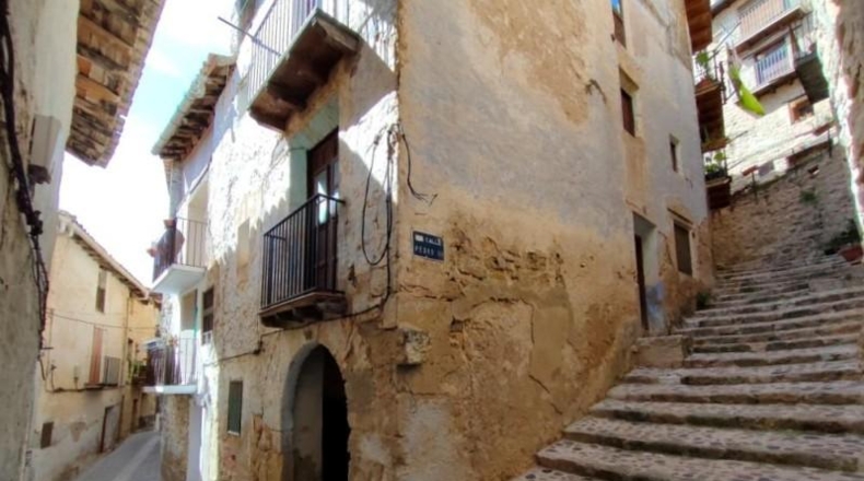 Teruel - Valderrobres - 207m2