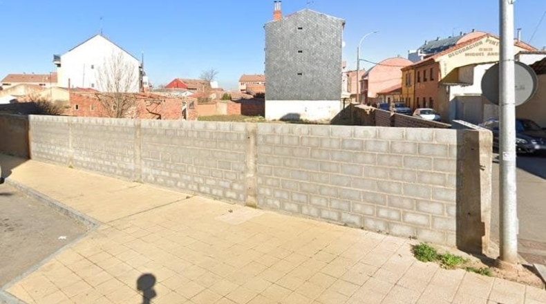 León - León - 826m2