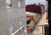 Дом с участком на продажу в городе Alcàsser Фото