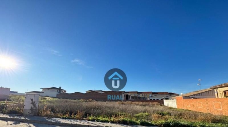 Toledo - Santa Olalla - 1086m2