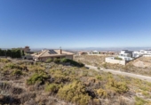 Sòl urbà en venda a la España, La Zubia, ref.: TR353091 foto