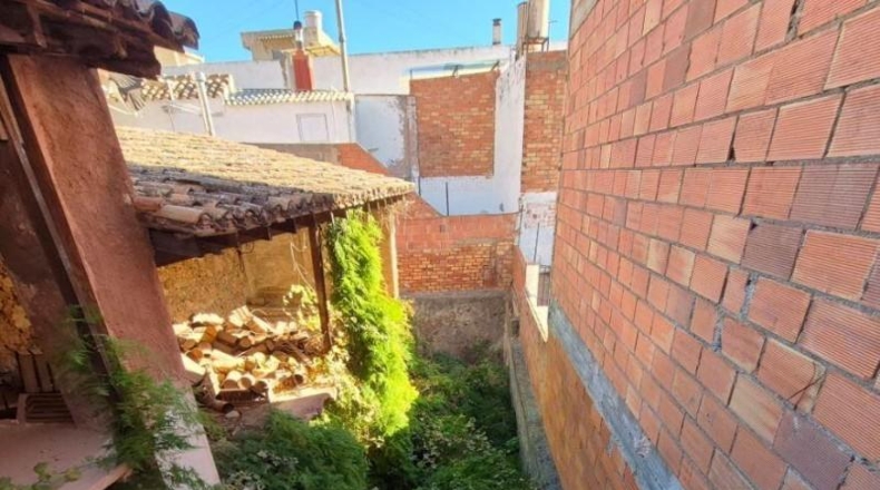 Castellón - la Vall d'Uixó - 261m2