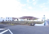Land suitable for development for sale on España, Tinajo, ref: TR342738 photo