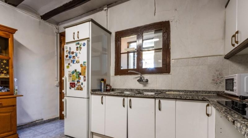 Barcelona - Сант Льоренс Саваль - 99m2