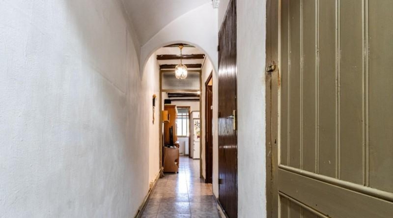 Barcelona - Сант Льоренс Саваль - 99m2