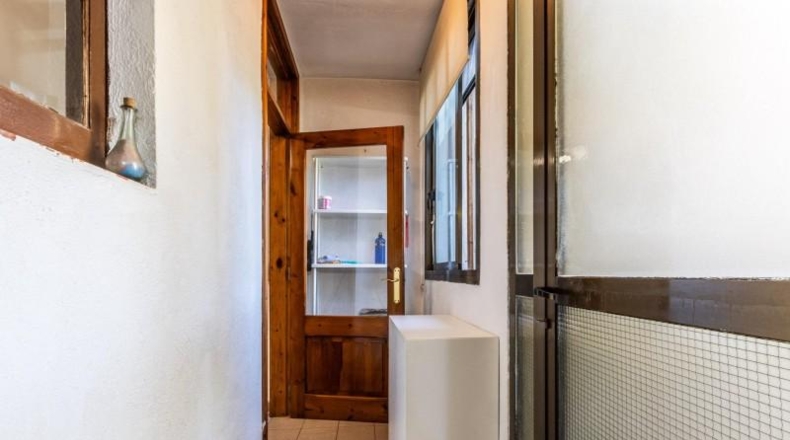 Barcelona - Сант Льоренс Саваль - 99m2