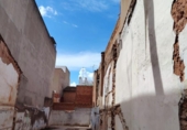 Загородный дом с участком на продажу в городе Vila-real Фото