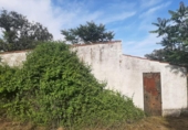 Загородный дом с участком на продажу в городе Malpartida de Cáceres Фото