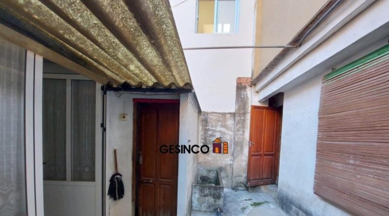 Valencia - Lugar Nuevo de Fenollet - 336m2