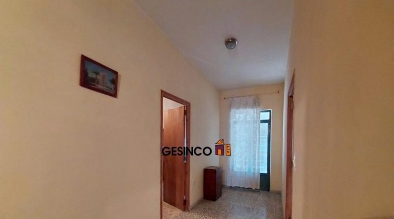 Valencia - Lugar Nuevo de Fenollet - 336m2
