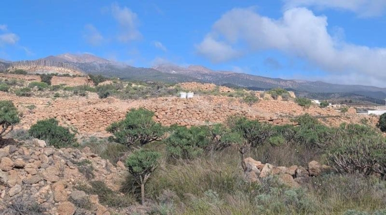 Santa Cruz de Tenerife - Granadilla de Abona - 6228m2