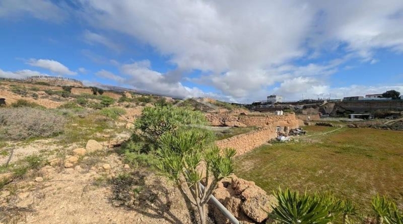 Santa Cruz de Tenerife - Granadilla de Abona - 6228m2