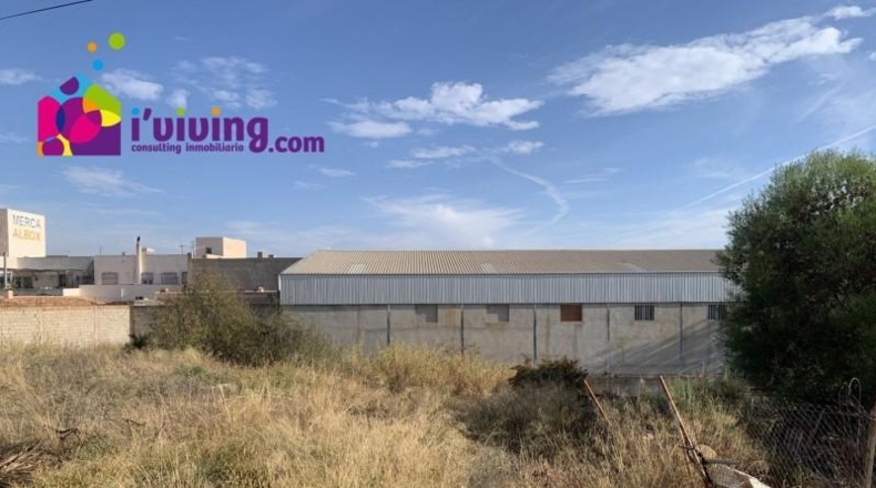 Almería - Albox - 765m2