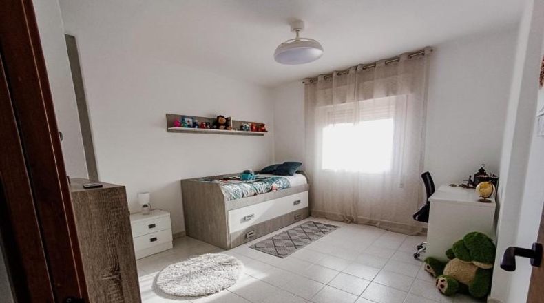 Badajoz - Дон Бенито - 1000m2