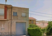 Загородный дом с участком на продажу в городе Lorca Фото