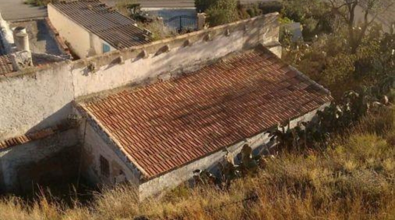 Almería - Уэркаль-Овера - 2000m2