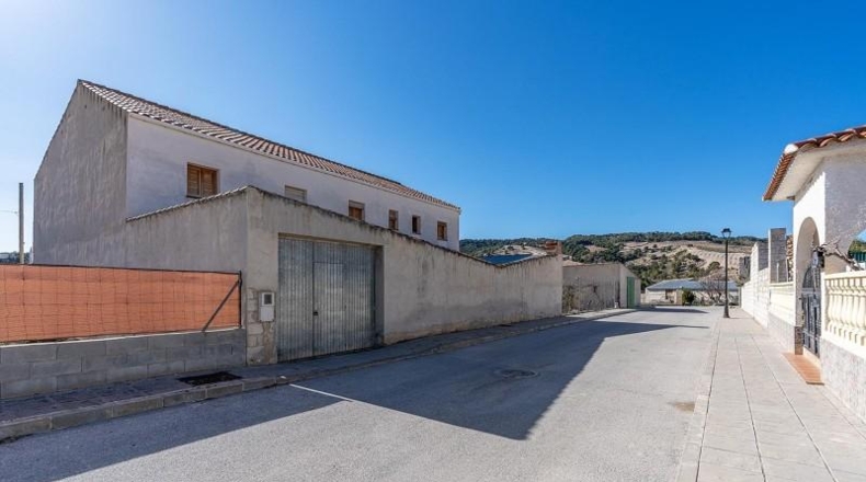 Granada - Cortes de Baza - 800m2